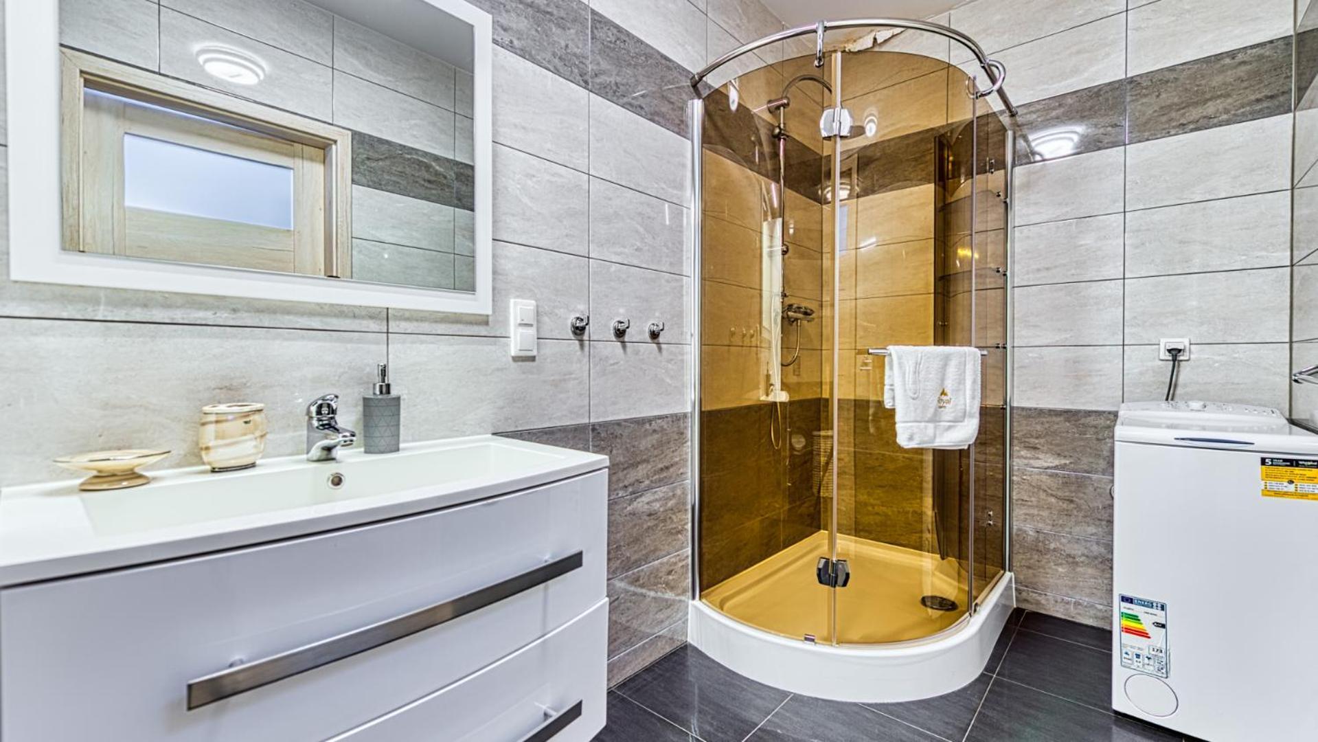 Apartamenty 11-Go 26 I 22 Listopada By Royal Aparts Swieradow-Zdroj Ngoại thất bức ảnh