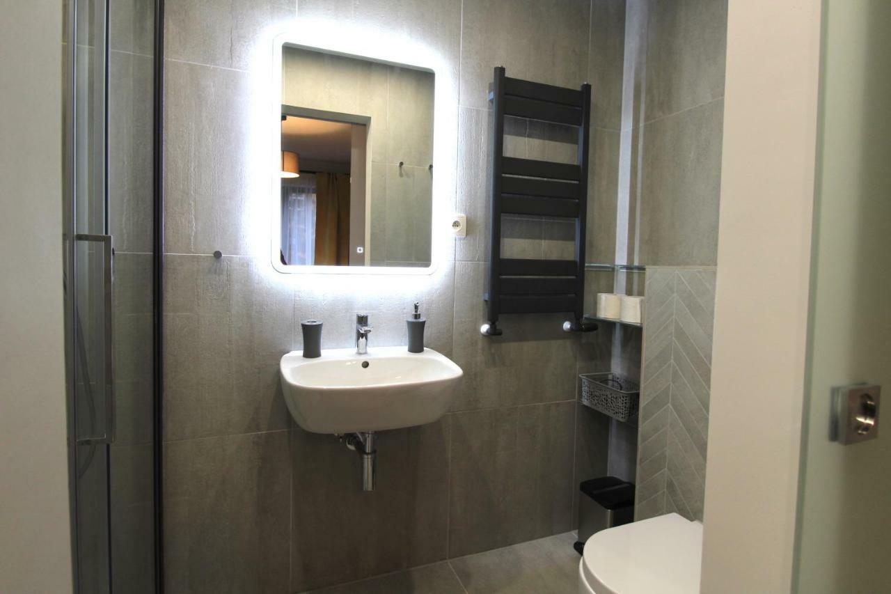 Apartamenty 11-Go 26 I 22 Listopada By Royal Aparts Swieradow-Zdroj Ngoại thất bức ảnh